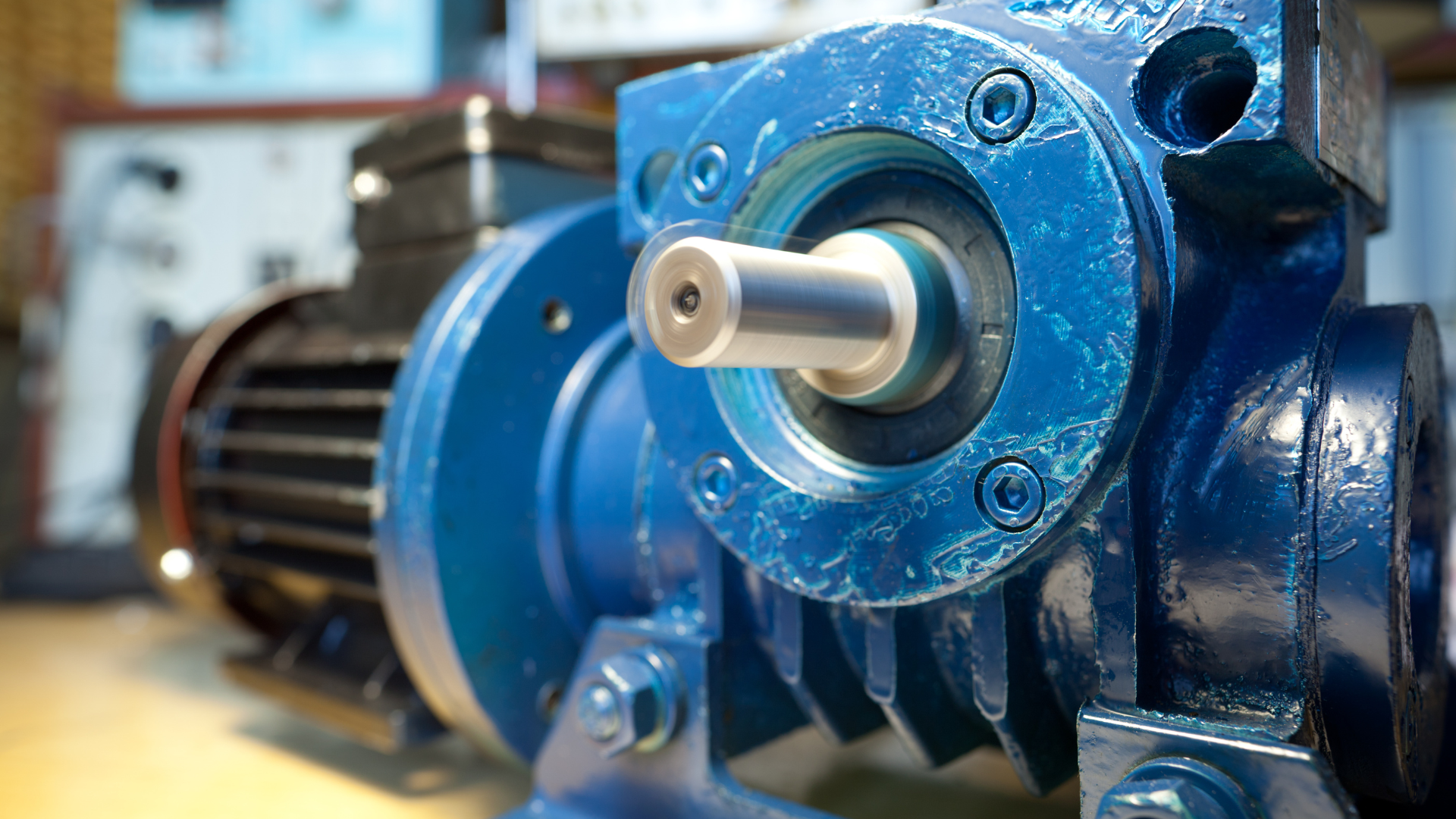 Como Sincronizar Motores com Encoders de Feedback